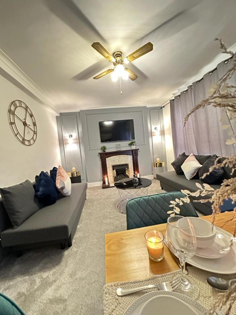 Beautiful Family Apartment ロンドン エクステリア 写真